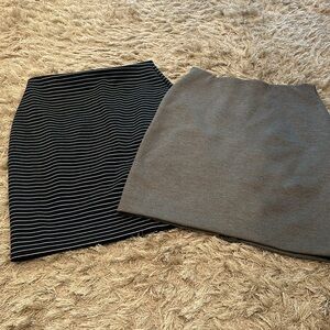 Bundle of 2 Banana Republic Skirts